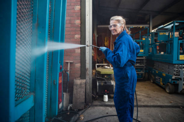 Why Choose Our Certified Pressure Washing Experts for Your Project Needs in Jackson, MI?